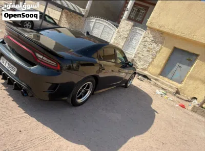 Dodge Charger SXT 2