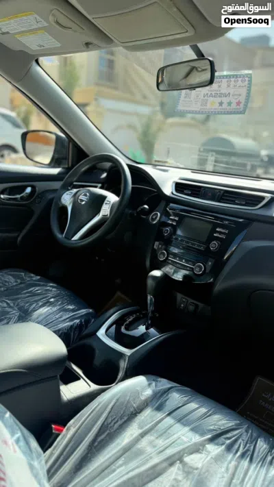 Nissan Rogue SV 4