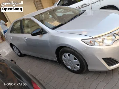 Toyota Camry GL 2
