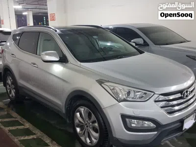 Hyundai Santa Fe GLS Top 4