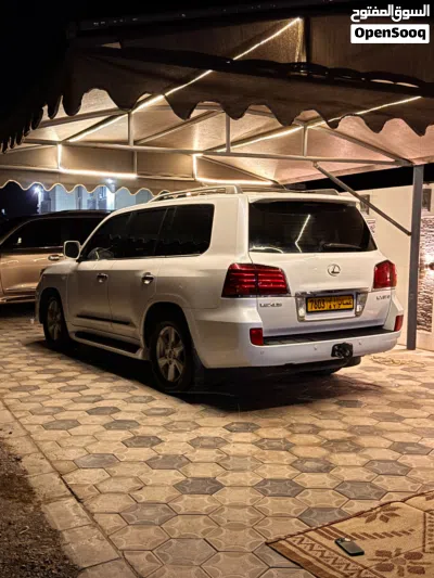 Lexus LX LX 570 2