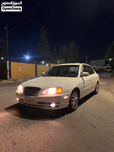 هيونداي افانتي Standard 2