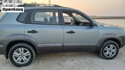 Hyundai Tucson GL 3