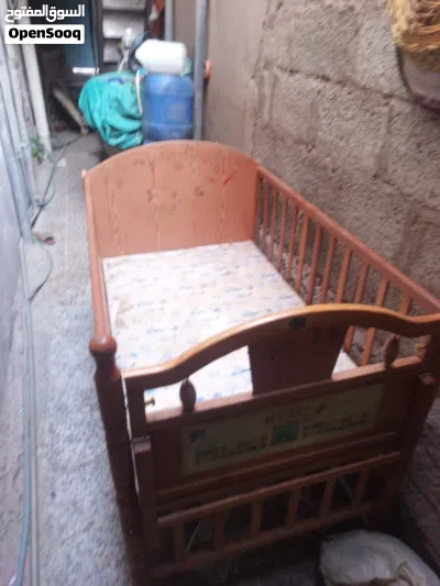 سرير اطفال 3