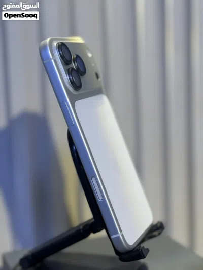 iPhone 17 pro max 3