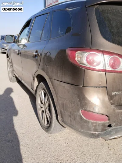 Hyundai Santa Fe Standard 2