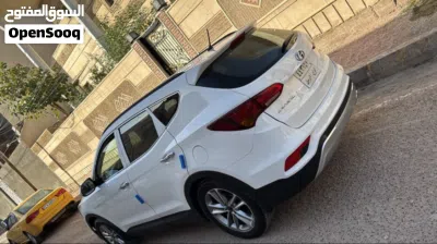 Hyundai Santa Fe GLS Top 4