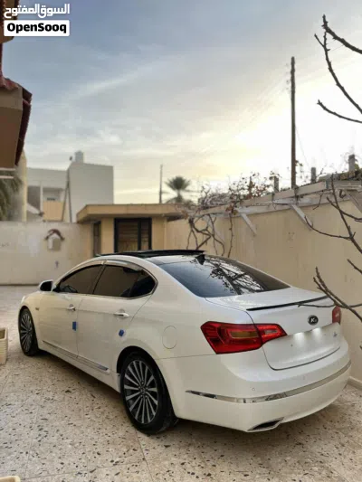 Kia Cadenza Limited 3