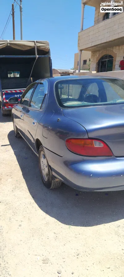 Hyundai Avante SE 4