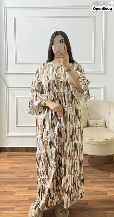 قندورة نسائية طويلة فاخرة تصميم راقي وخامة مريحة 3