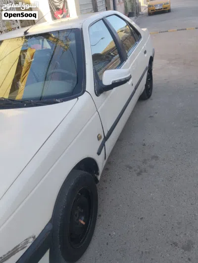 Peugeot 405 3