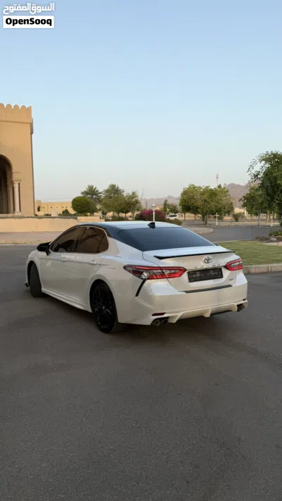 تويوتا كامري XSE 3