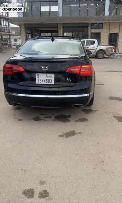 Kia Cadenza Premium 3