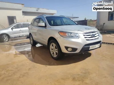 Hyundai Santa Fe Limited 3
