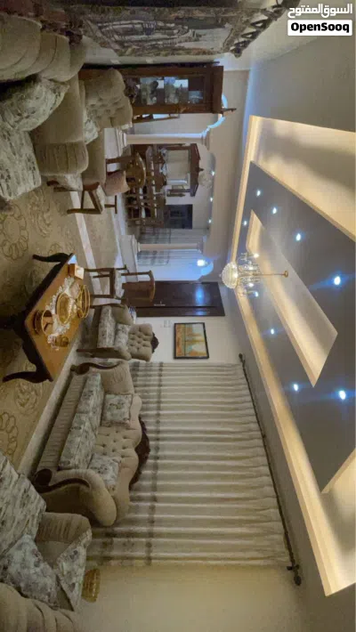 فيلا في الزرقاء بسعر مغرييي للتواصل على الرقم بالإعلان تحت الرقم في هذاالتطبيق مفصول وشكراً لتعاونكم 4