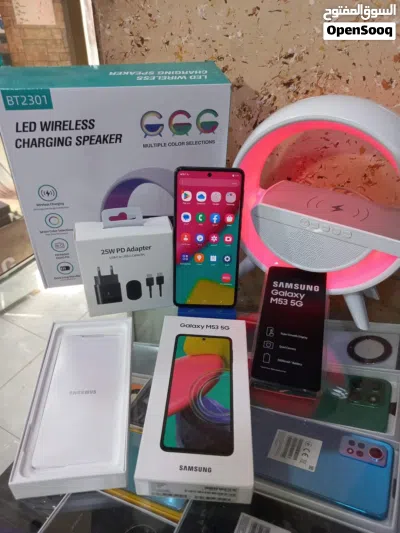 مستعمل اخو الجديد Samsung M53 5G رام 16جيجا 256 أغراضة والكرتونه الأصلية متوفر توصيل 3
