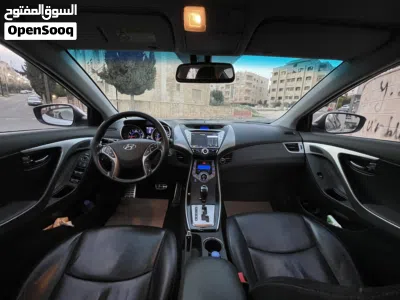 Hyundai Avante Limited 3
