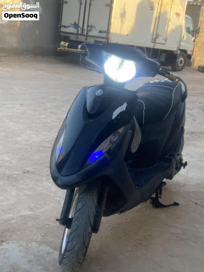 Yamaha XMAX 4