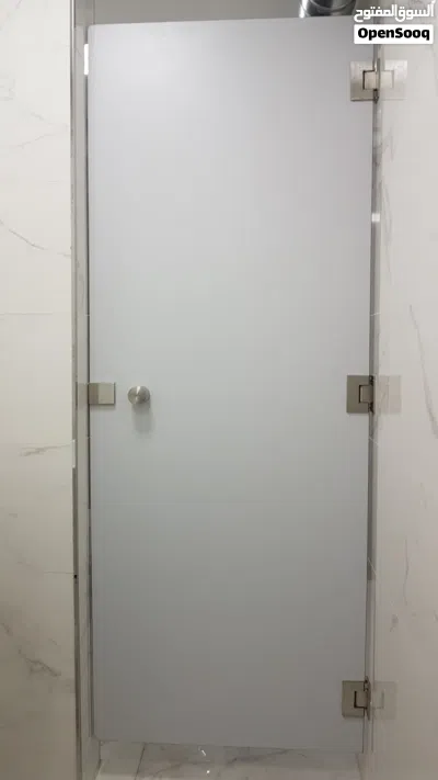 أبواب حمامات كومباكت لامينيت (للمستشفيات، المدارس، الجامعات، المصانع، النوادي، المولات...) 3