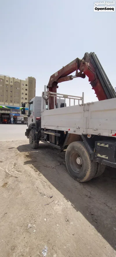 Renault midlum 240DXI7 4X4  HMF crane 4