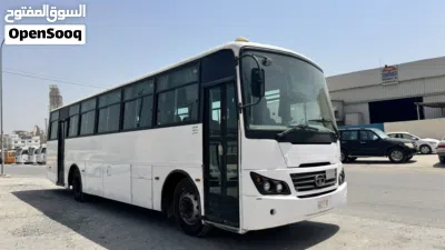 للبيع باص تاتا 2016 مكيف 54 راكب بدون عقد جاهز 2