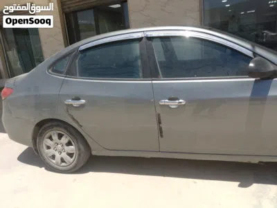 Hyundai Elantra GL 3