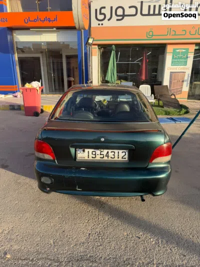 Hyundai Accent Standard 3