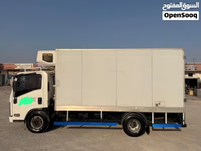 isuzu 3 ton refregrator truck 2