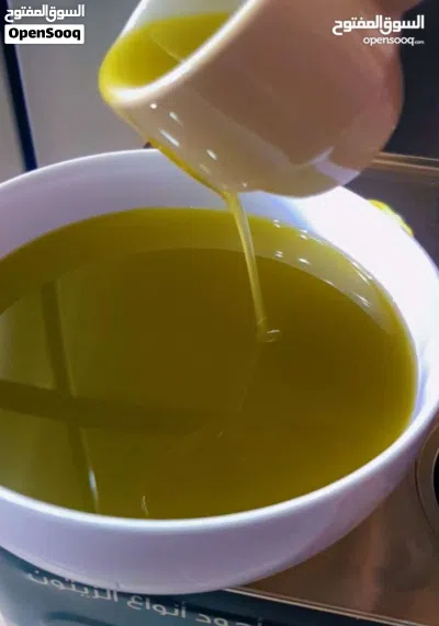 زيت زيتون بلدي من غرب إربد زيت موسم السنة الماضية 2