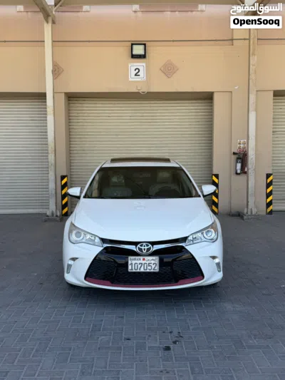 Toyota Camry GLX 2