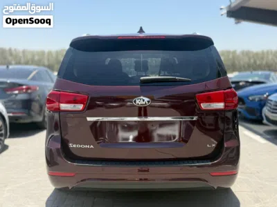 Kia Sedona LX 4