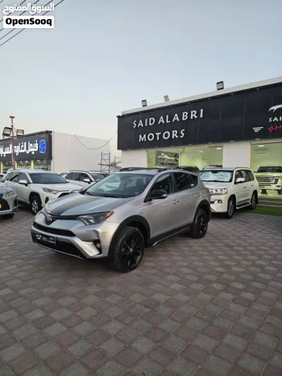 Toyota RAV 4 XLE 4