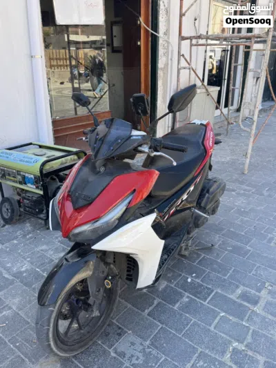 Yamaha Aerox 2