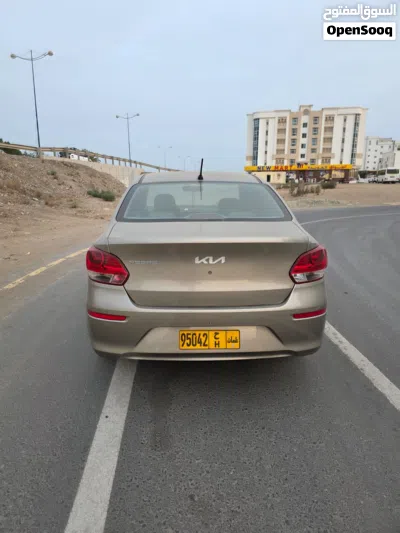 كيا بيجاس Standard 2