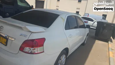 Toyota Corolla SE 2