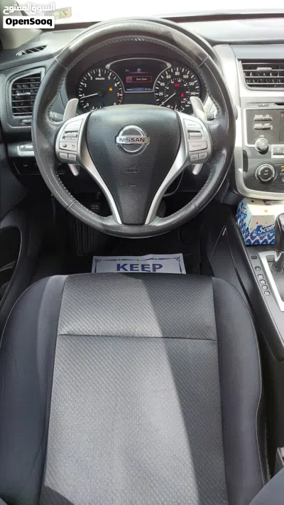Nissan Altima SR 4
