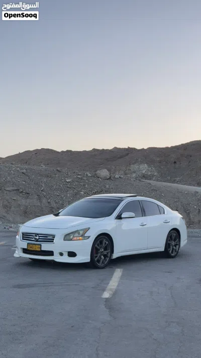 Nissan Maxima S 2