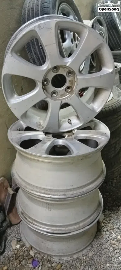 إطارات مستعمله ممتازه 4