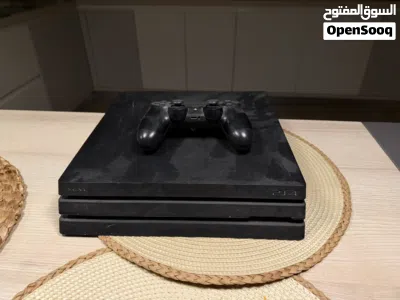 بلايستيشن فور برو 800 قيقا PS4 pro 2