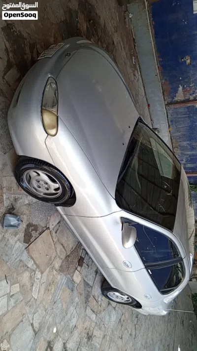 Hyundai Avante Standard 3