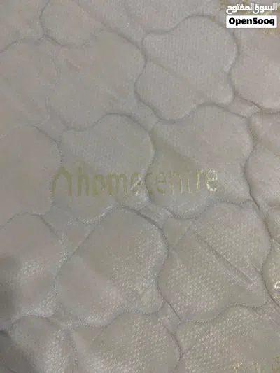 هيكل سرير مع مرتبة Bed frame 2