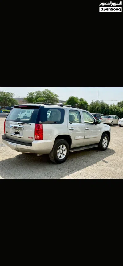 GMC Yukon Denali 3