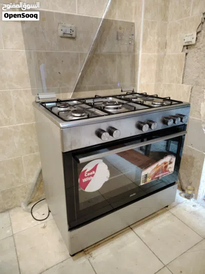 غاز سيمفر التركي الأصلي المقاس: 90 × 60 سم. خمس عيون غاز عملية ومتعددة الأحجام. نظام 3
