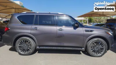 Infiniti QX80 Sensory Pro Active Black Edition 3