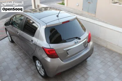 Toyota Yaris SE+ 2