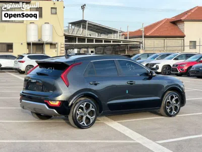 Kia Niro EX 3