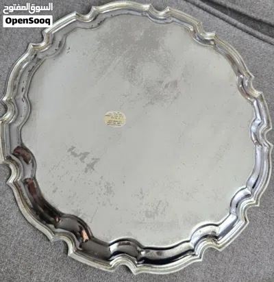 للبيع قطعة فنية مميزة من الزمن الجميل، صينية تقديم إنجليزية (Salver) من إنتاج شركة Cavalier Tablewar 2