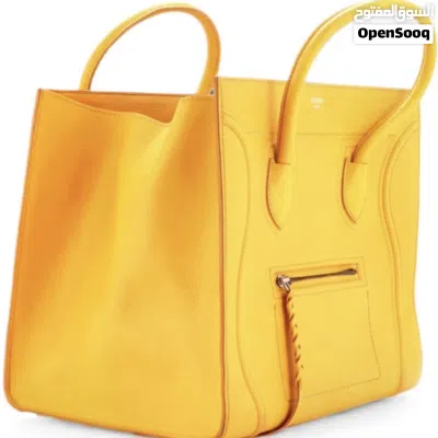 Celine phantom medium tote 100% authentic 2