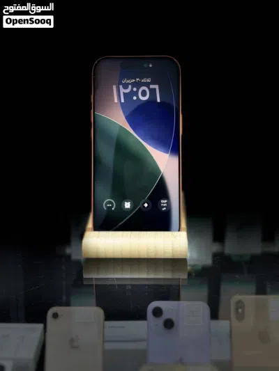 ايفون 17 برو iPhone 17 Pro مستعمل بحاله ممتازة جدا بالون البرتقالي المميز 256GB بطاريه:100% مدخل خط 3
