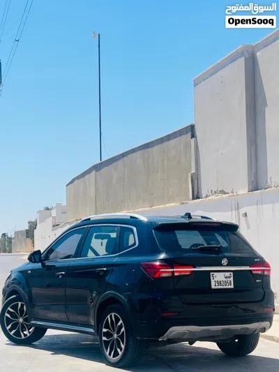 MG MG 5 3